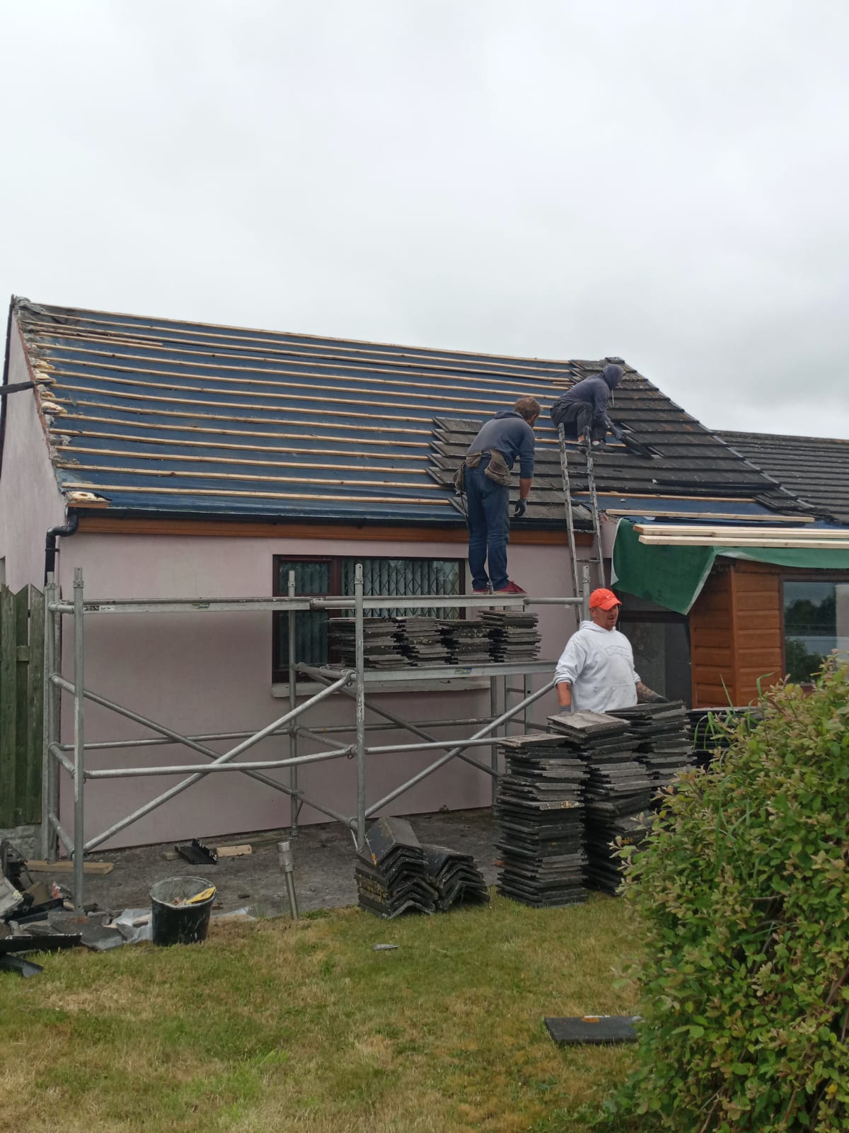 recommended roofers cork